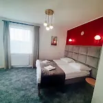 לינה וארוחת בוקר Wyjatkowe Smaki 3*