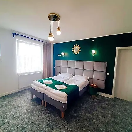 Wyjatkowe Smaki Oda ve Kahvaltı 3*